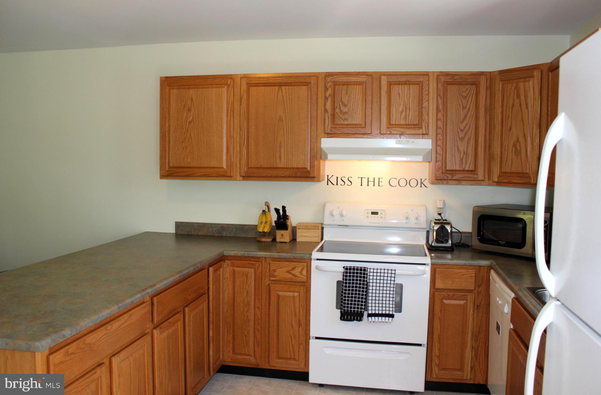 110 East Fourteenth Avenue Ranson, WV 25438 - Photo 9 of 18 Kitchen