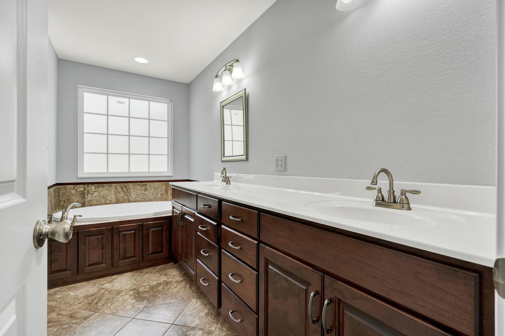 225 Laurel Drive Spring City, TN 37381 - Photo 18 of 42 33-web-or-mls-DSC06823