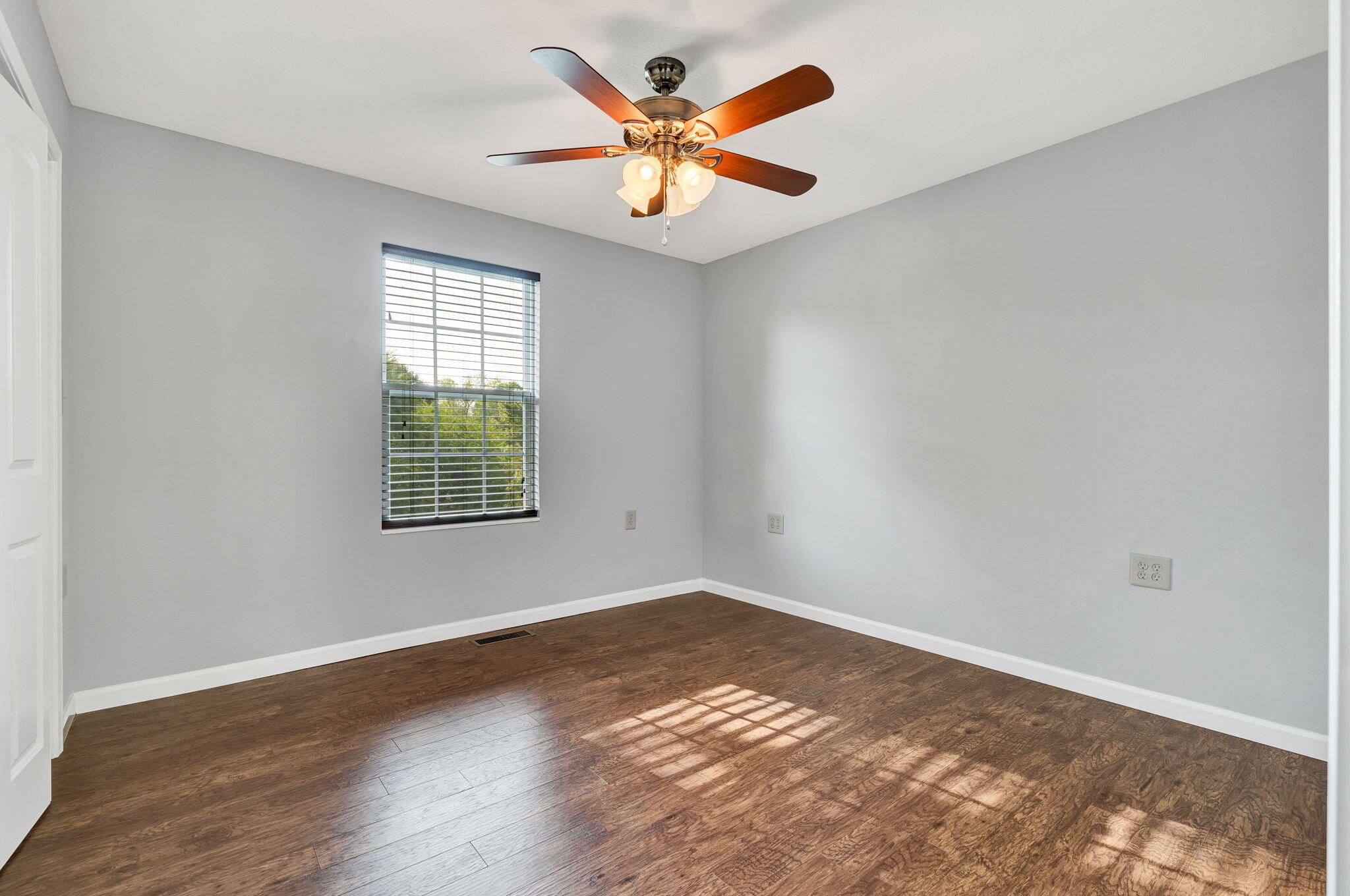 225 Laurel Drive Spring City, TN 37381 - Photo 19 of 42 34-web-or-mls-DSC06800