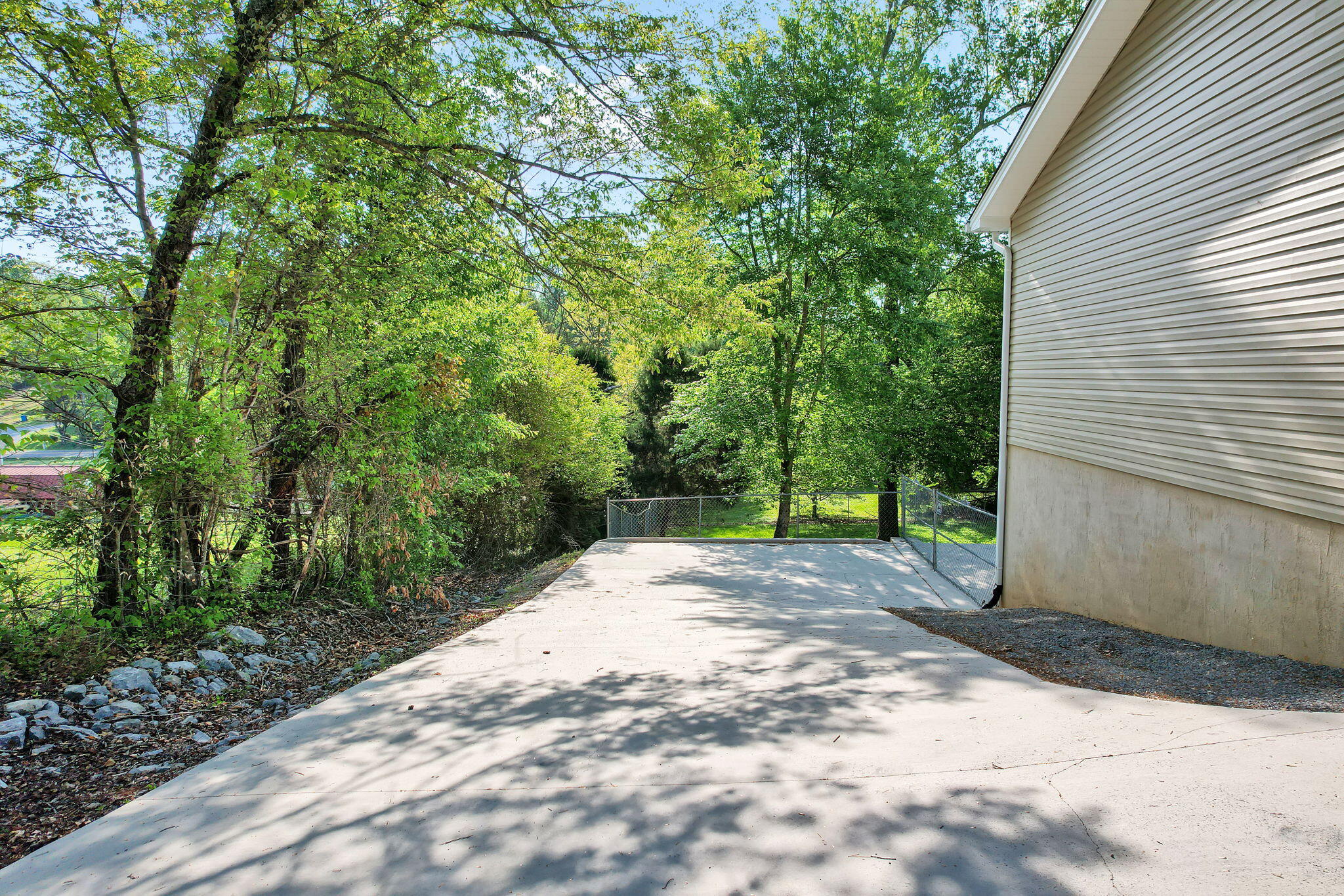 225 Laurel Drive Spring City, TN 37381 - Photo 34 of 42 3-web-or-mls-DJI_0666