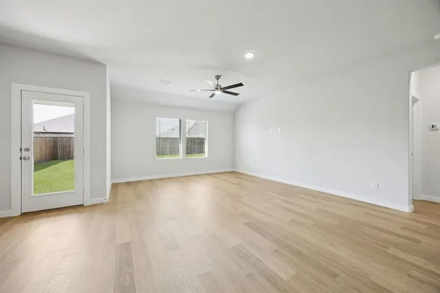 $340,490 | 9304 Lone Maverick Drive, Crowley, TX 76036