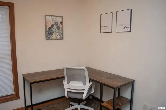 $139,900 | 714 7th Avenue, Erie, IL 61250