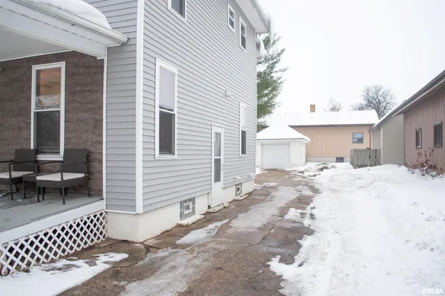 $139,900 | 714 7th Avenue, Erie, IL 61250