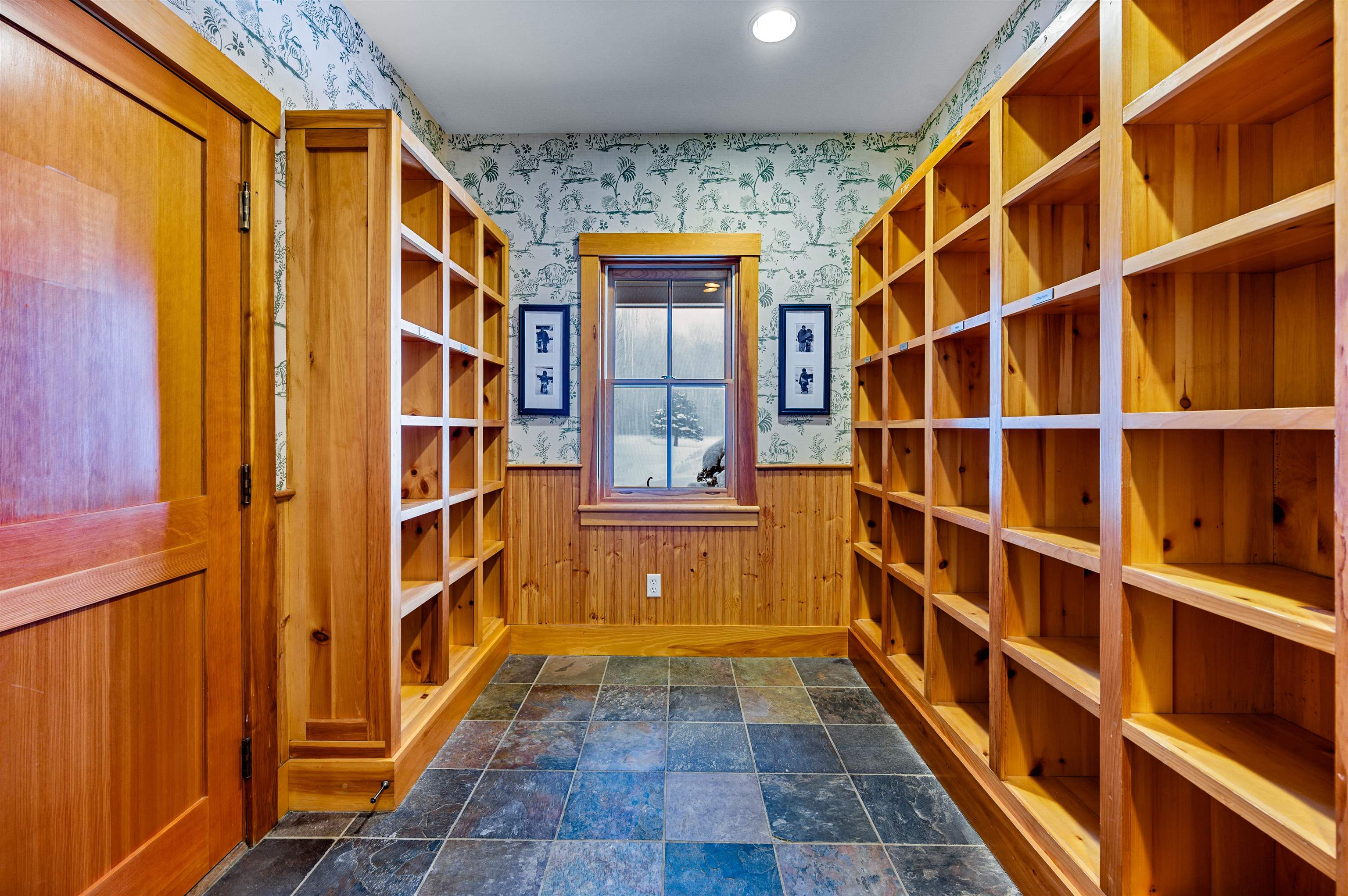 2455 West Hill Road Stowe, VT 05672 - Photo 22 of 57
