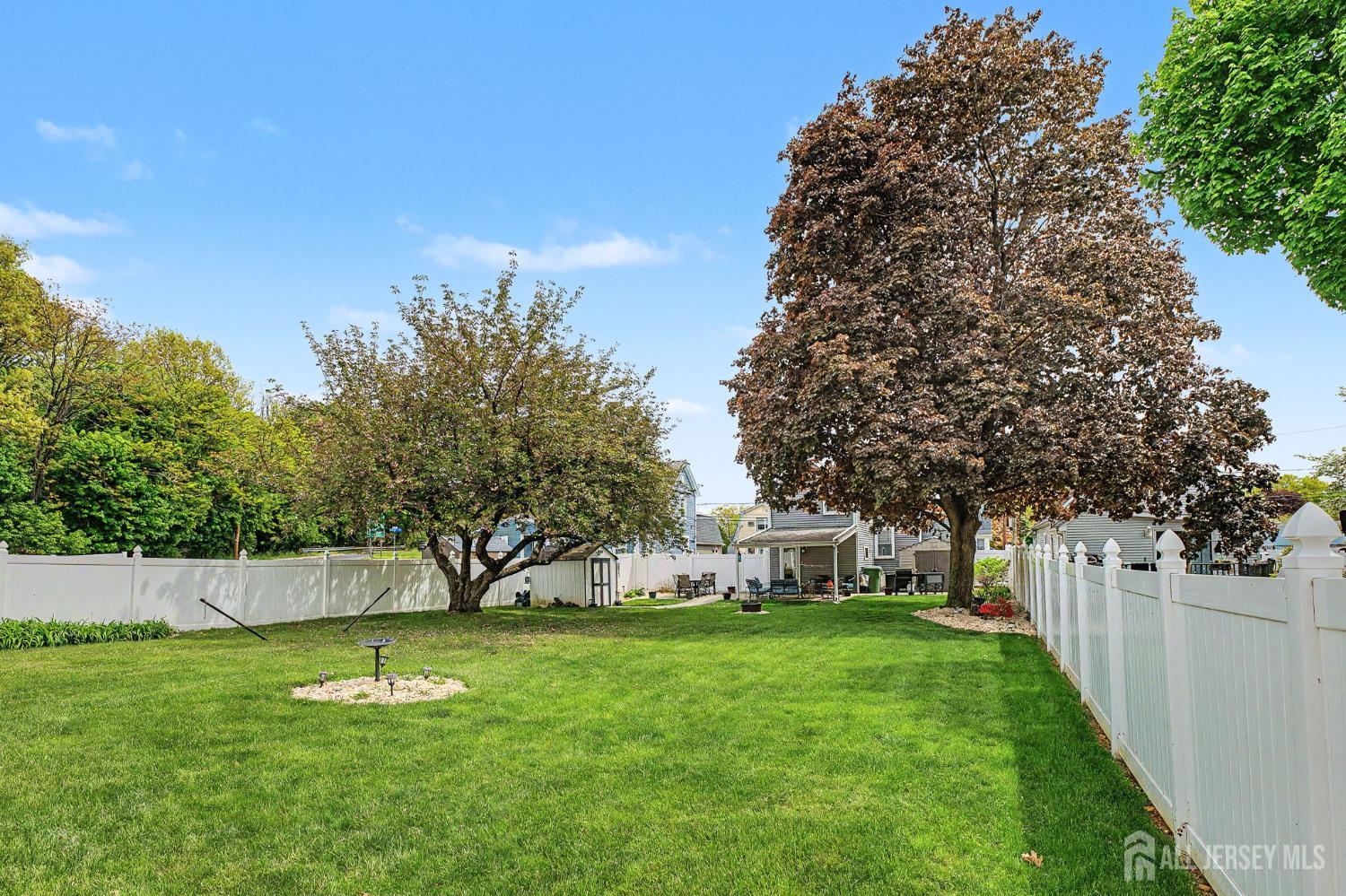 32 Lloyd Street Edison, NJ 08817 - Photo 24 of 32