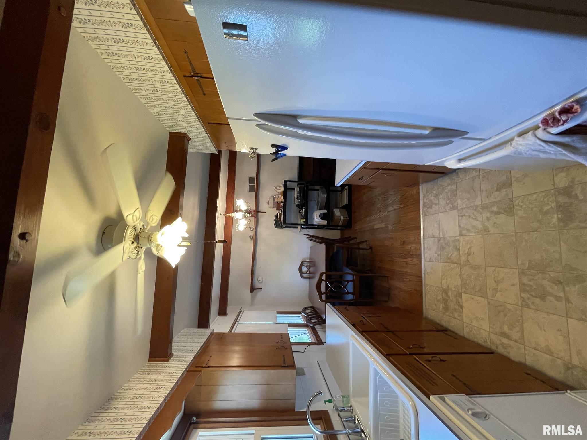 1007 Hampton Road Washington, IL 61571 - Photo 5 of 33 Gallery Image 5