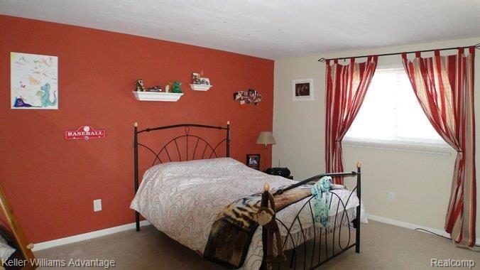 2330 Chalet Drive Rochester, MI 48309 - Photo 20 of 25 Bedroom.jpg