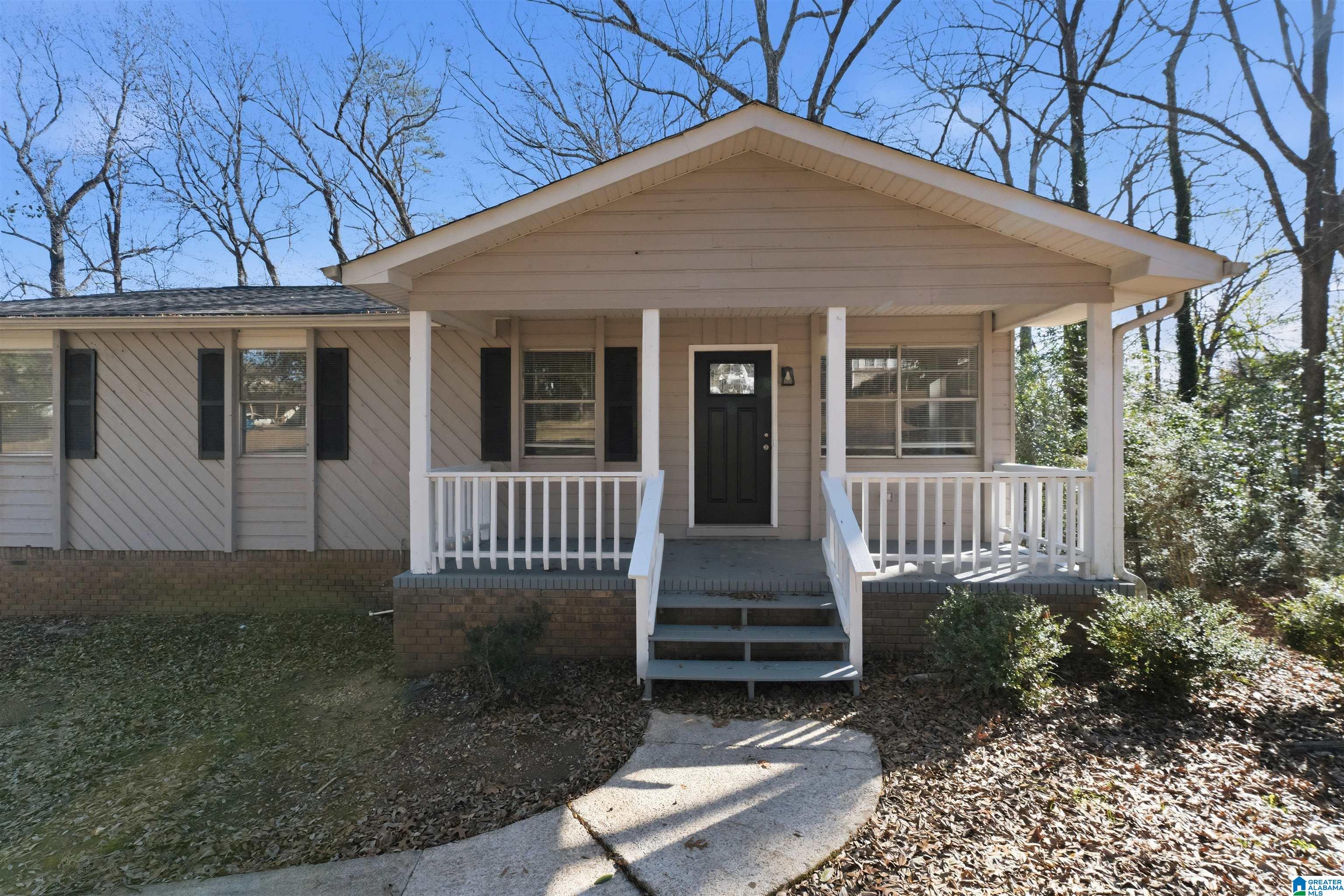 1528 Carol Circle Birmingham, AL 35228 - Photo 7 of 31