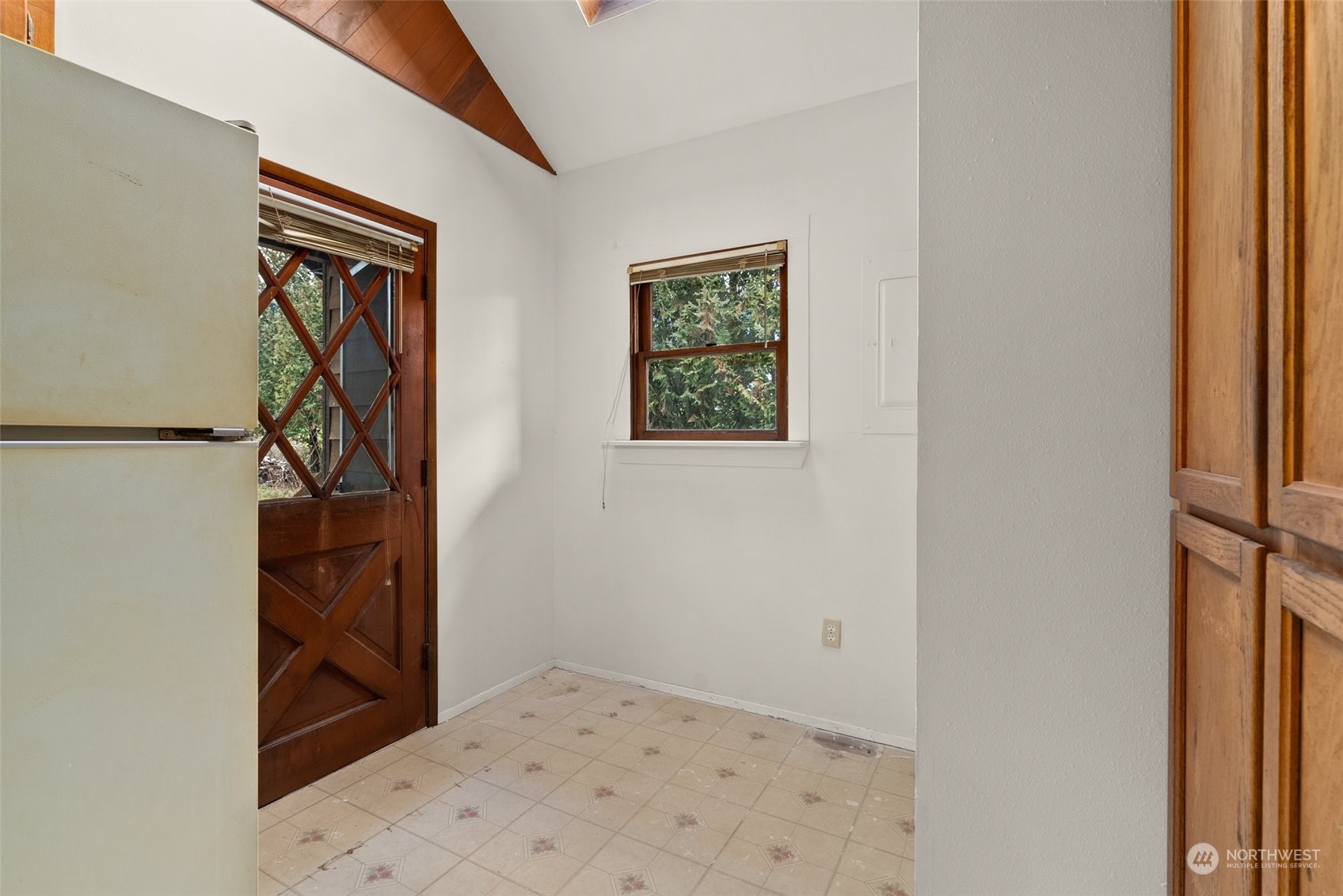 8632 Rich Road Southeast Olympia, WA 98501 - Photo 6 of 34 Gallery Image 6