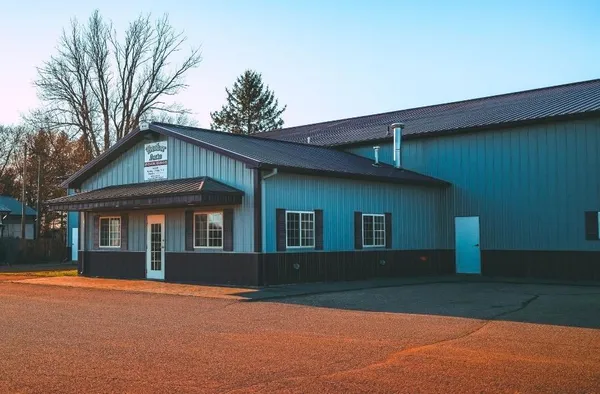 $995,000 | 80944 County Road 46, Hayward, MN 56043