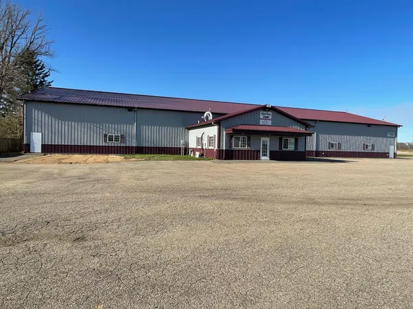 $995,000 | 80944 County Road 46, Hayward, MN 56043