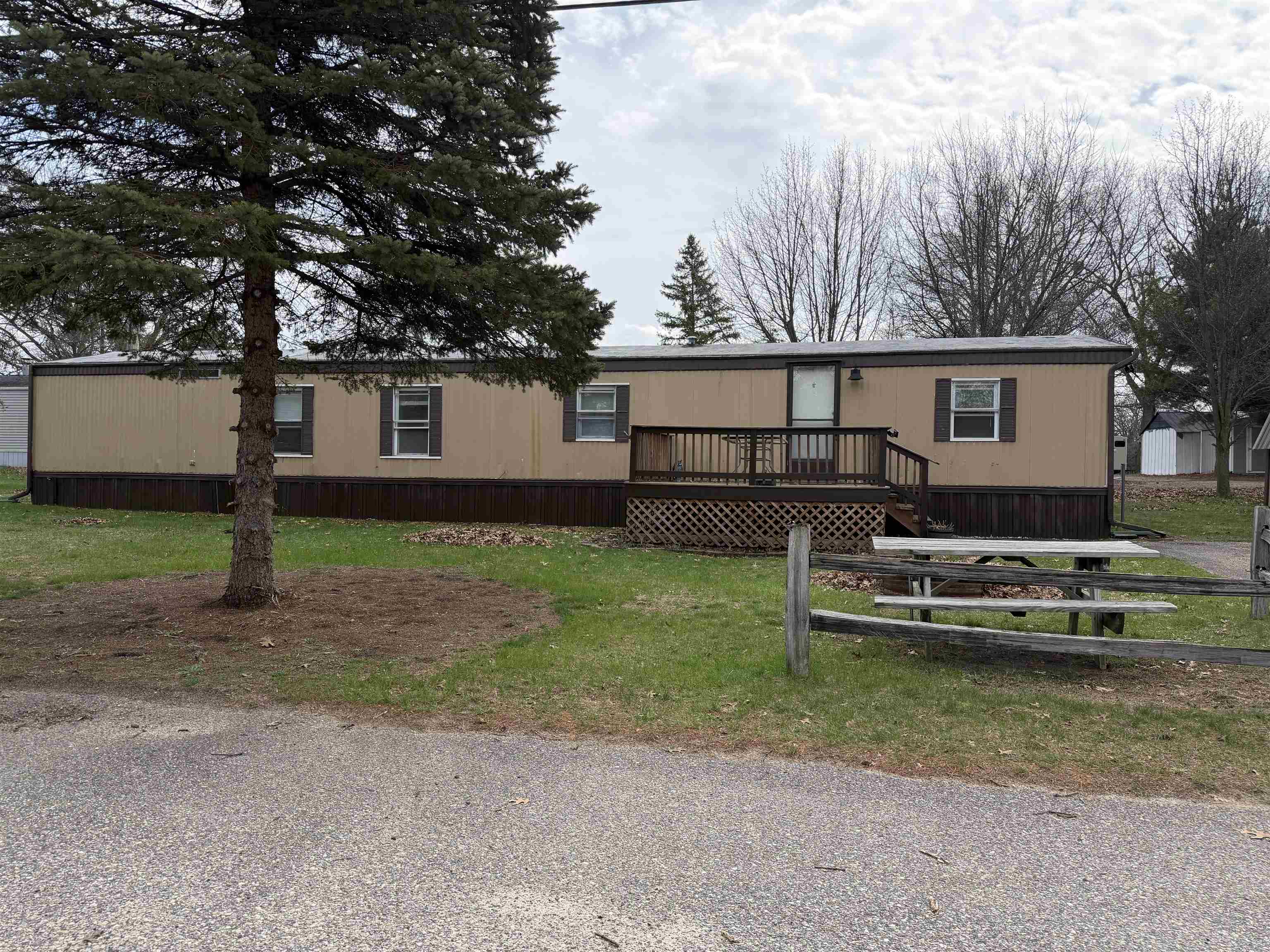 1770 Wisconsin Dells, Unit B2 Wisconsin Dells, WI 53965 - Photo 2 of 41