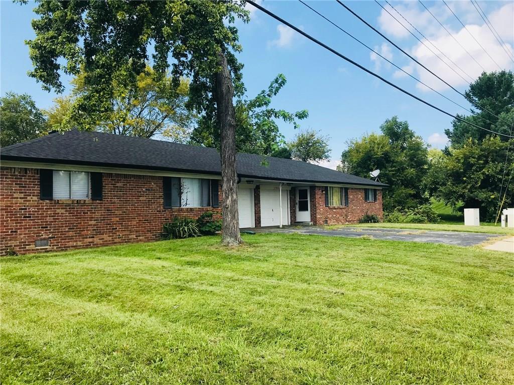1702 Mitthoeffer Road Indianapolis, IN 46229 - Photo 2 of 23 Gallery Image 2