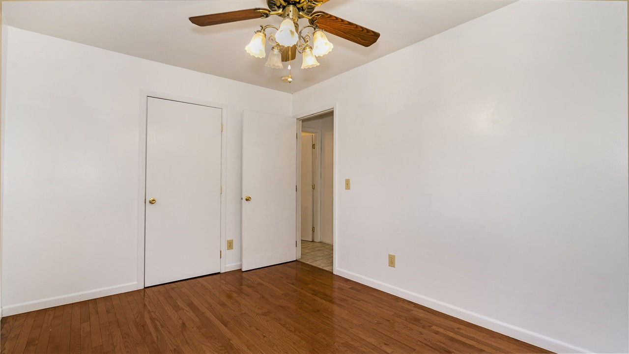 5015 Ridgecrest Drive Jackson, MI 49201 - Photo 16 of 33 Photo 16