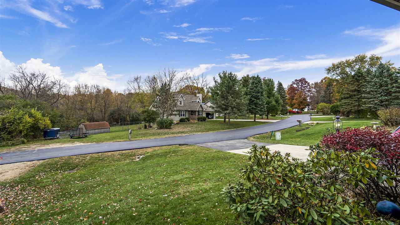 5015 Ridgecrest Drive Jackson, MI 49201 - Photo 3 of 33 Photo 3