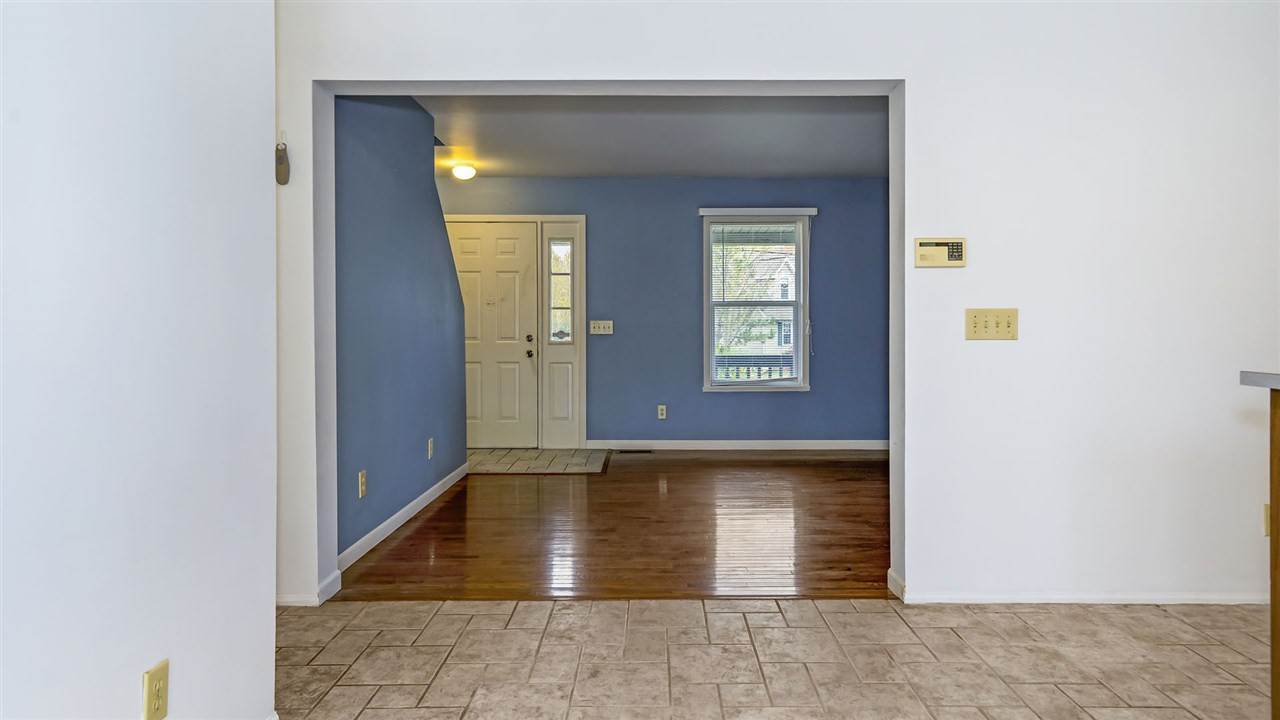 5015 Ridgecrest Drive Jackson, MI 49201 - Photo 6 of 33 Photo 6