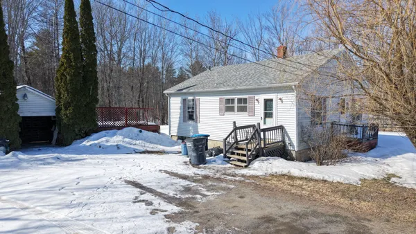$220,000 | 223 Coldbrook Road, Hampden, ME 04444