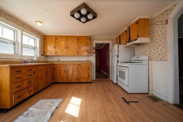 $220,000 | 223 Coldbrook Road, Hampden, ME 04444