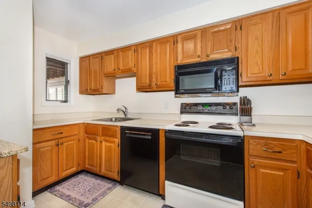 $275,000 | 61 Westchester Terrace, Annandale, NJ 08801