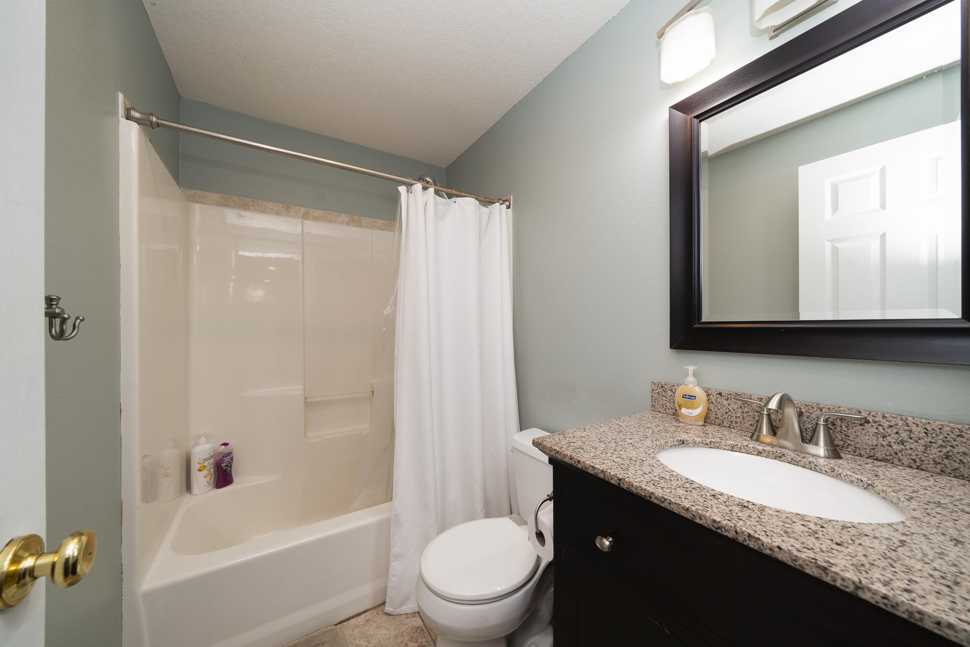 35355 Bayside Gardens Road Nehalem, OR 97131 - Photo 14 of 42 Main level bathroom