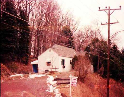 186 Delwood Road Butler, PA 16001 - Photo 1 of 1