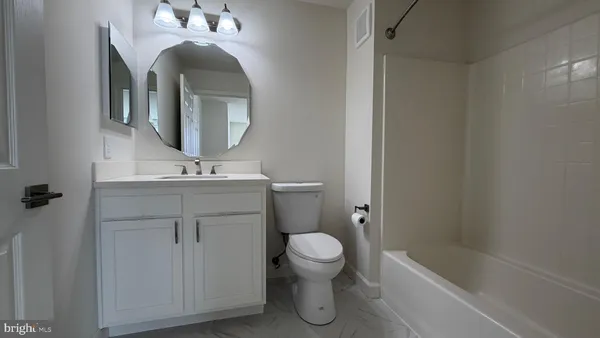 $2,235 | 139 Roosevelt Boulevard, Berlin, NJ 08009