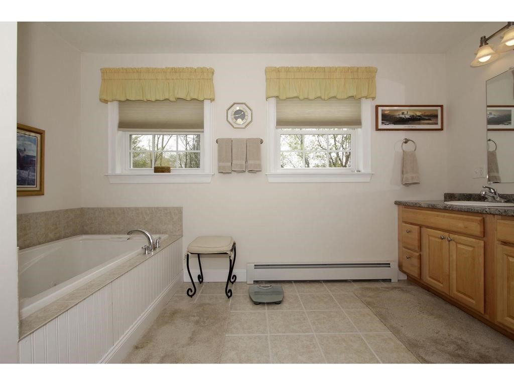196 Bay Road Farmington, NH 03835 - Photo 22 of 36