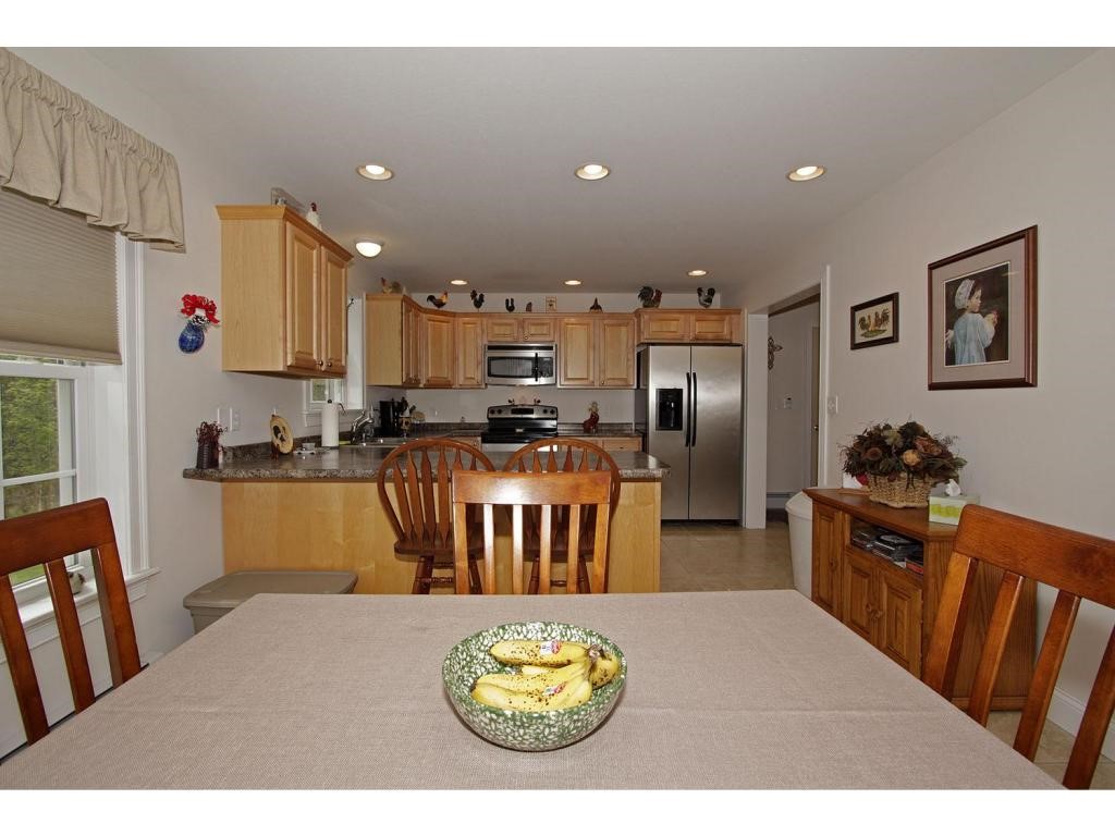 196 Bay Road Farmington, NH 03835 - Photo 7 of 36