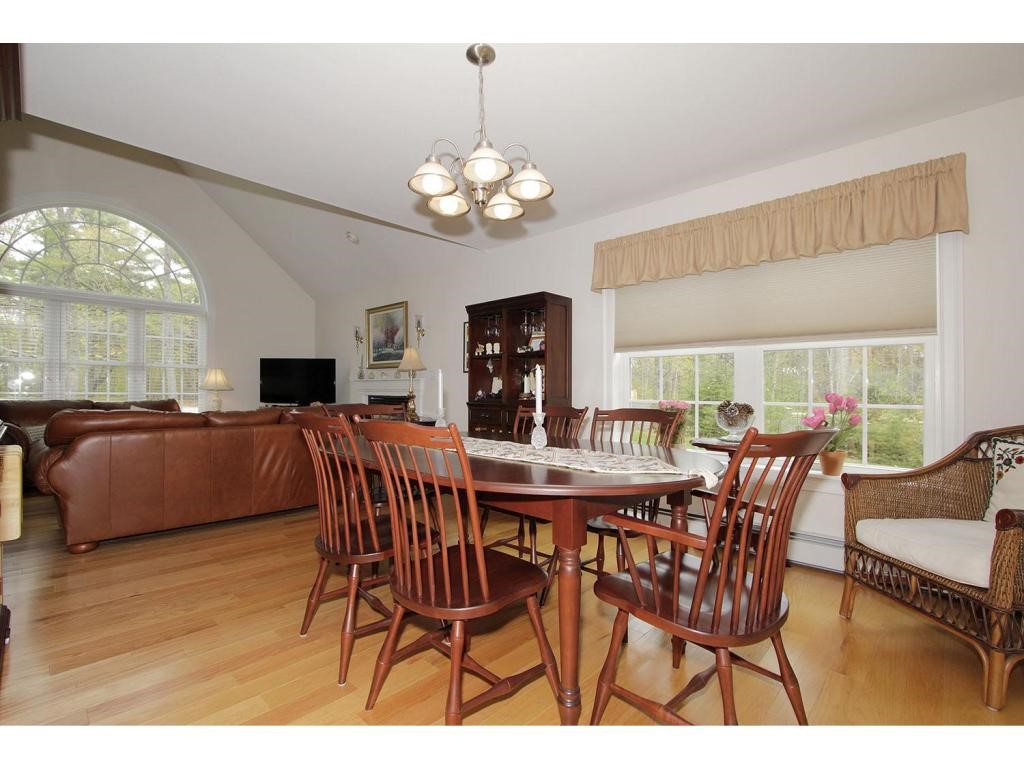 196 Bay Road Farmington, NH 03835 - Photo 8 of 36
