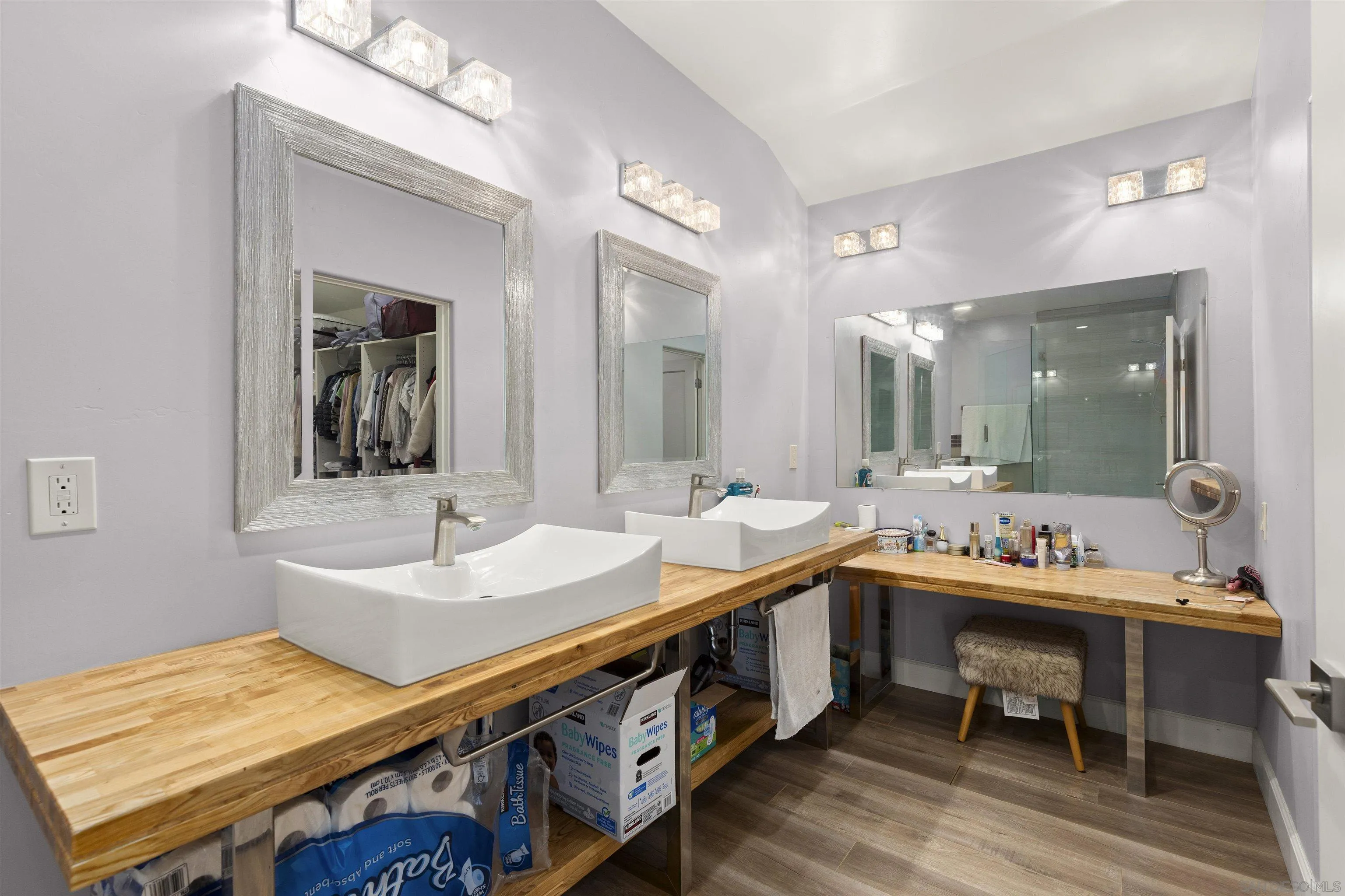 752 Bracero Road Encinitas, CA 92024 - Photo 22 of 46 a view of a kitchen area with furniture and bathroom