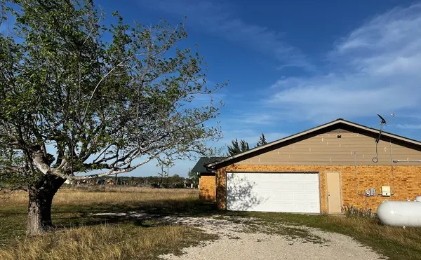 $675,000 | 126 County Road 153, Georgetown, TX 78626