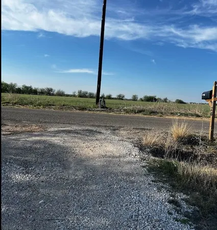 $675,000 | 126 County Road 153, Georgetown, TX 78626
