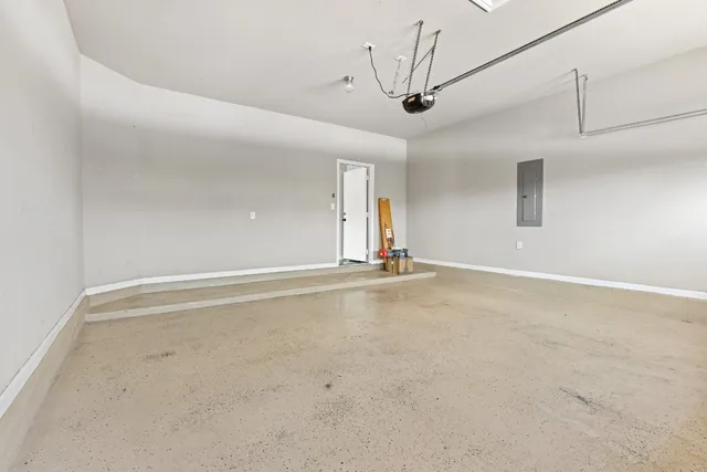 $2,350 | 506 Hummingbird Lane, Unit A, Austin, TX 78734