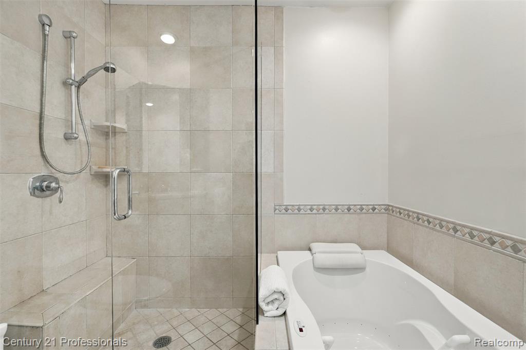 41827 Ridge Road East Novi, MI 48375 - Photo 30 of 34 Gallery Image 30