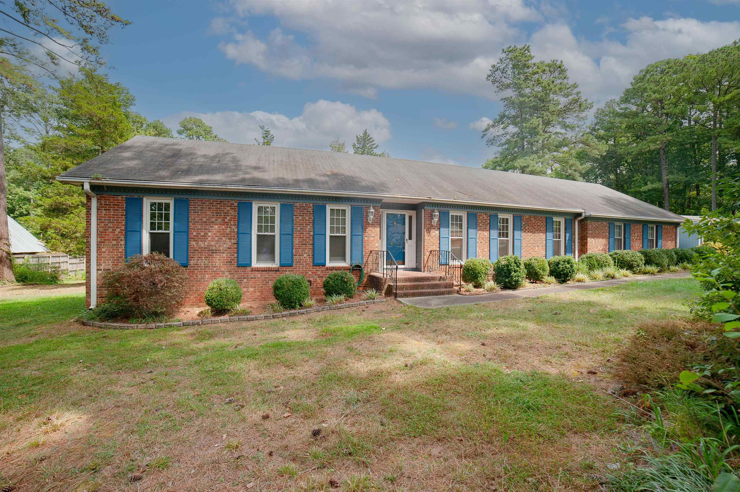 6500 King Lawrence Road Raleigh, NC 27607 - Photo 3 of 48 Photo 3