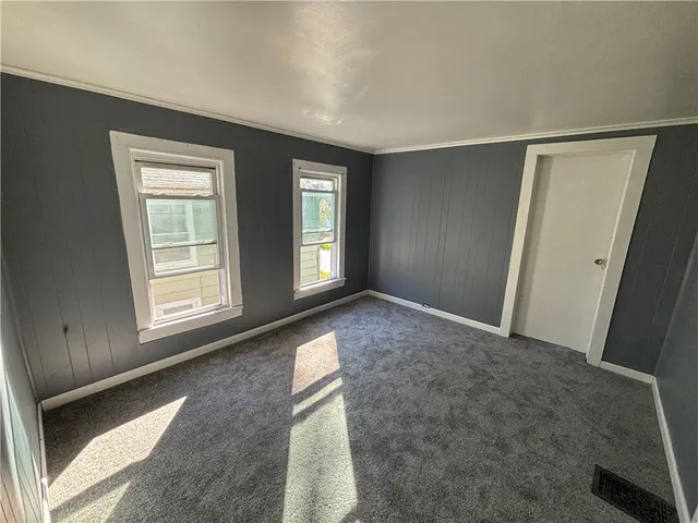 $1,150 | 121 Sterling Street, Unit UPSTAIRS, Corning, NY 14830