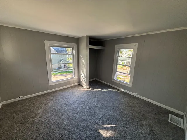 $1,150 | 121 Sterling Street, Unit UPSTAIRS, Corning, NY 14830