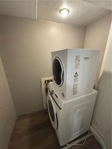 $1,150 | 121 Sterling Street, Unit UPSTAIRS, Corning, NY 14830