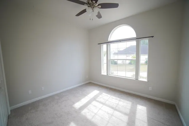 $1,950 | 5560 Hampton Hill Circle, Tallahassee, FL 32311