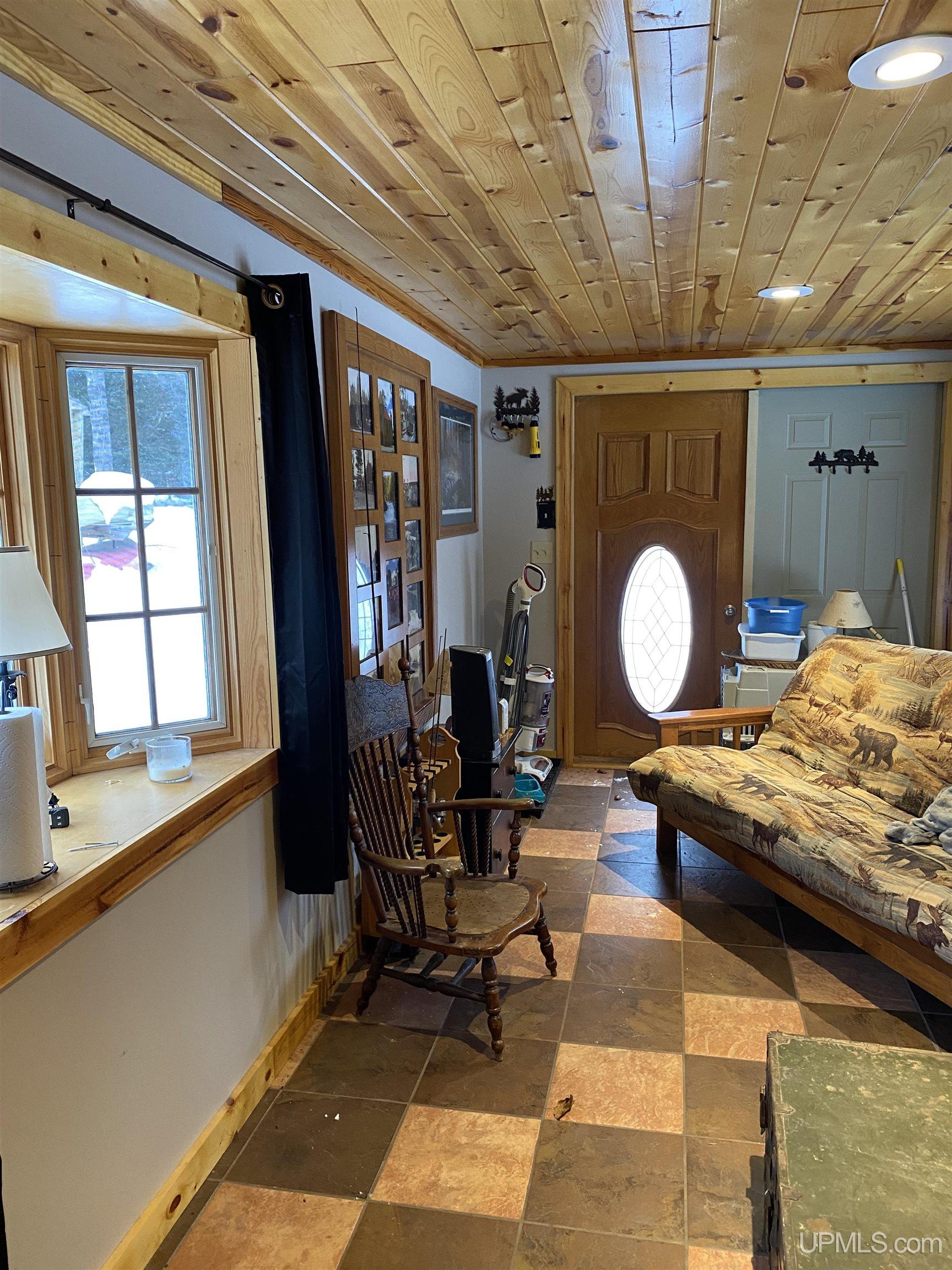 4340 Thompson Road Florence, WI 54121 - Photo 11 of 19