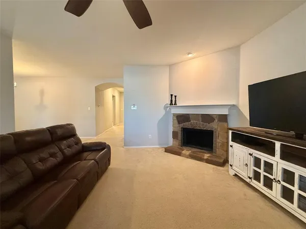 $295,000 | 1131 Grimes Drive, Forney, TX 75126