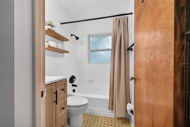 $424,900 | 1021 35th Avenue North, St. Petersburg, FL 33704