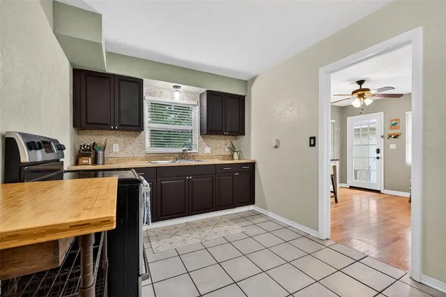 $424,900 | 1021 35th Avenue North, St. Petersburg, FL 33704