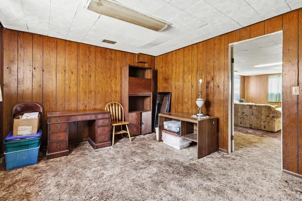 $205,000 | 2325 Fair Oaks Drive East, Niles, MI 49120