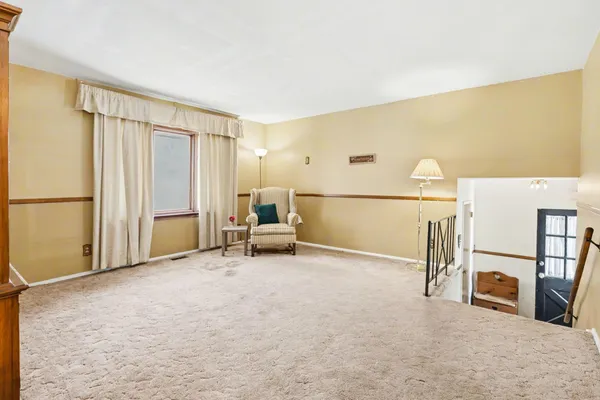 $205,000 | 2325 Fair Oaks Drive East, Niles, MI 49120