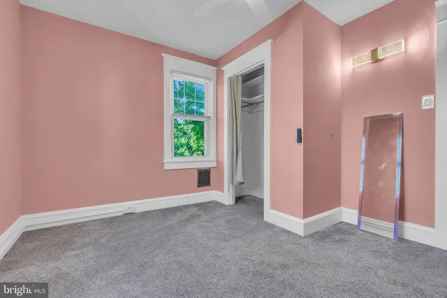 $350,000 | 235 Maple Avenue, Delanco, NJ 08075