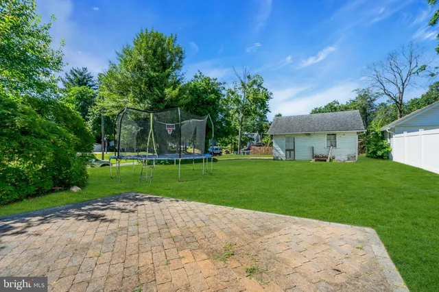 $350,000 | 235 Maple Avenue, Delanco, NJ 08075