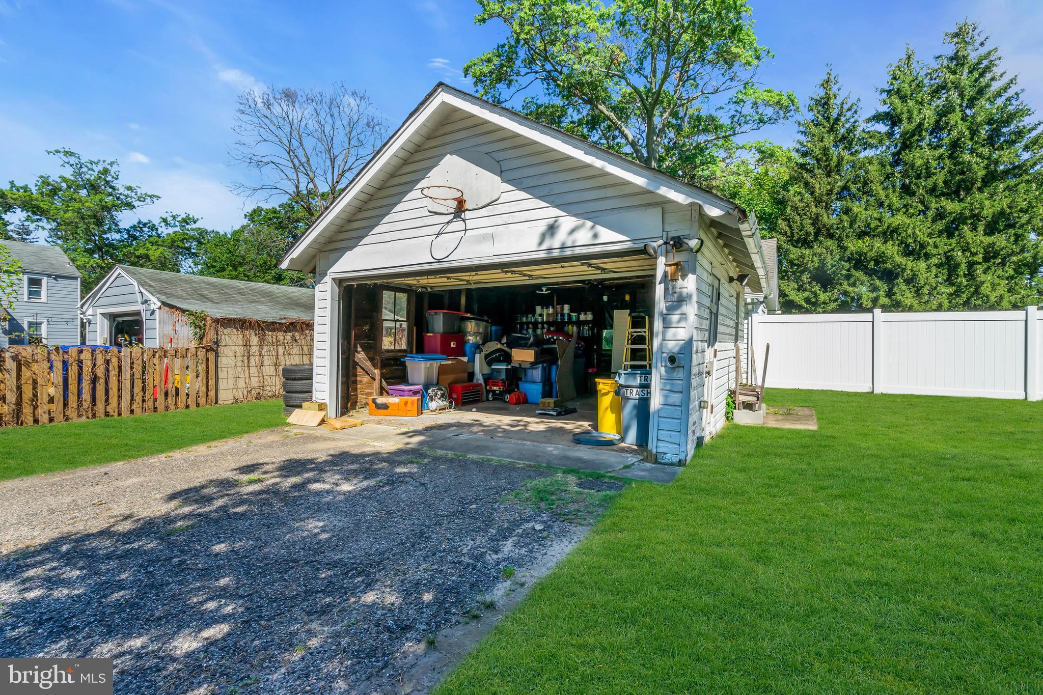 235 Maple Avenue Delanco, NJ 08075 - Photo 53 of 63 Driveway and garage