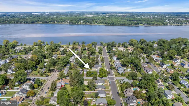 $350,000 | 235 Maple Avenue, Delanco, NJ 08075