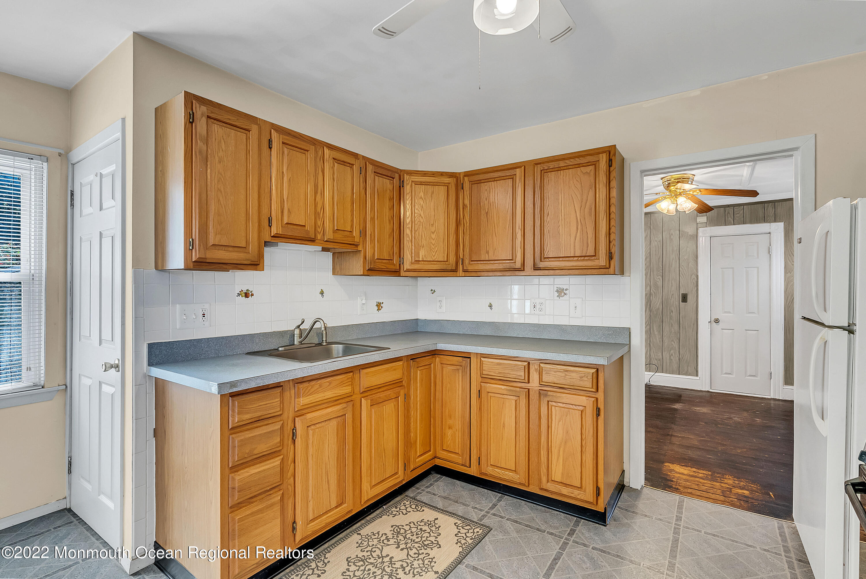 97 Mechanic Street Red Bank, NJ 07701 - Photo 15 of 28 MJB07394